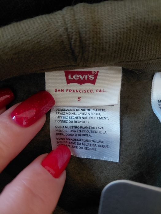 Nowa bluza Levi's