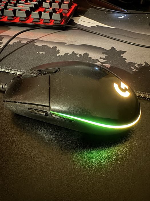 Продам мышь Logitech G102