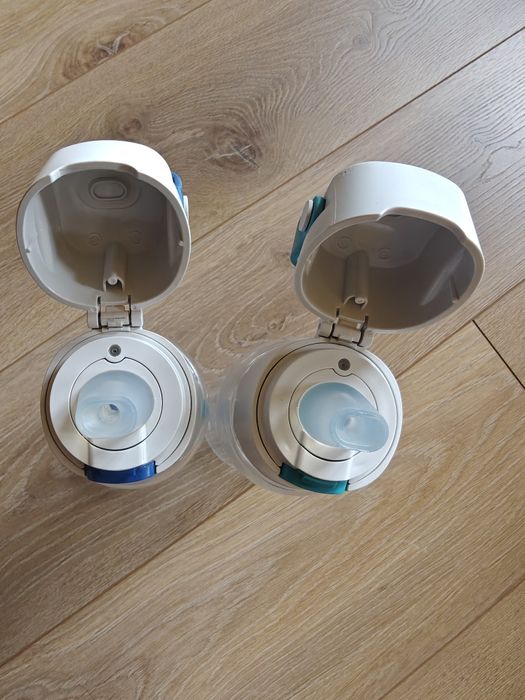 2szt. Cena za całość. 2x butelka Dafi Solid.