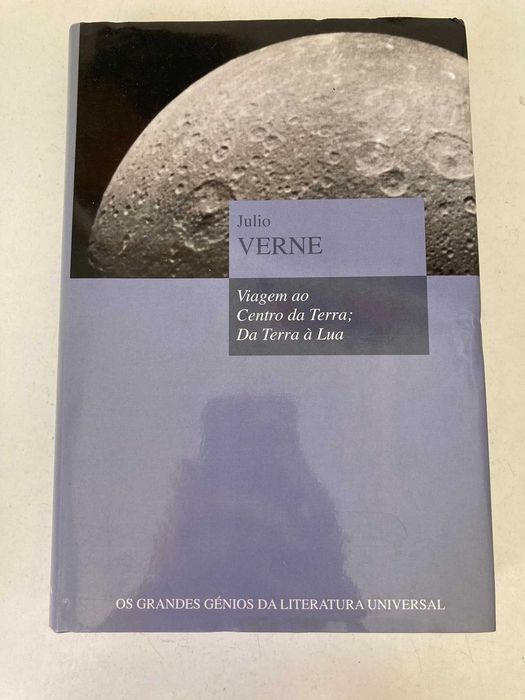 Livro - Viagem ao Centro da Terra: da Terra à Lua (ctt grátis)