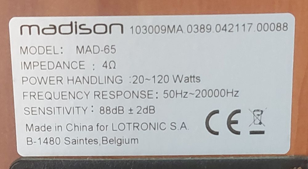 Colunas de som marca Madison