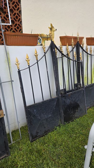 Portões Ferro  antigos