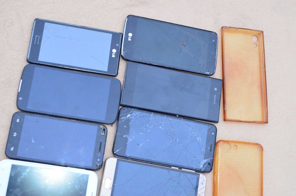 Цена за14 Смартфоны на з/ч iPhone LG Samsung Fly Oukitel аккумуляторы