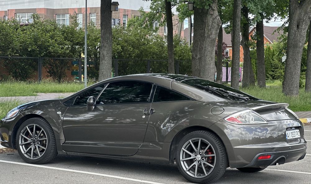 Mitsubishi Eclipse 2.4 L