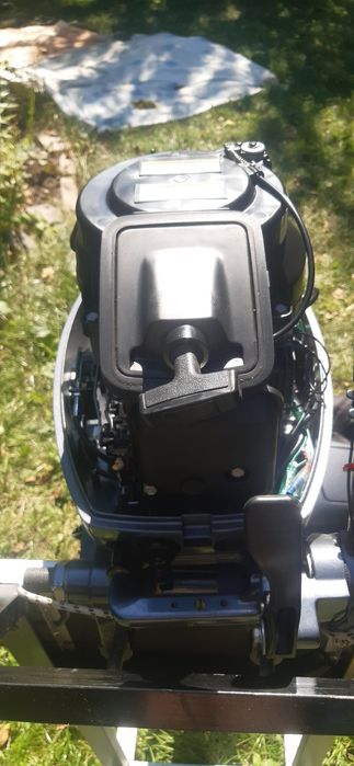 Лодка с моторм в отличром состоянии