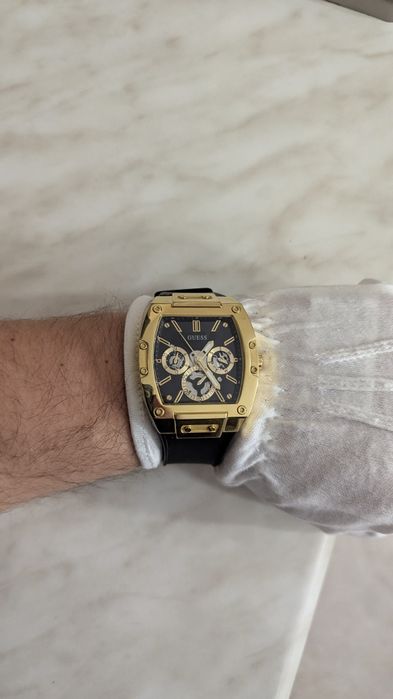 Часы Guess скелетон, годинник США