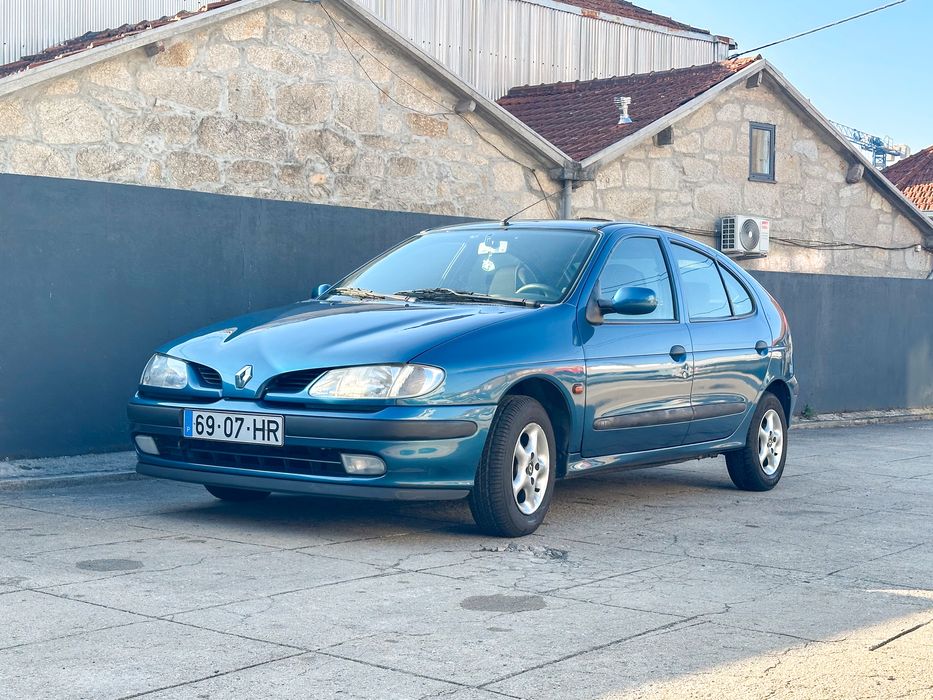 Renault megane 1.4 carro esta novo