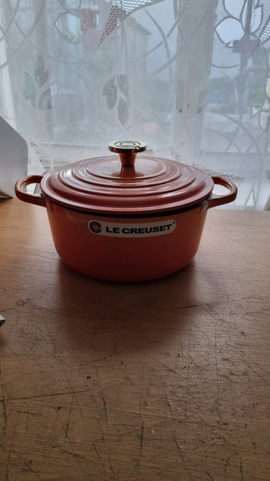 Garnek żeliwny emaliowany LE CREUSET 4.2 L.