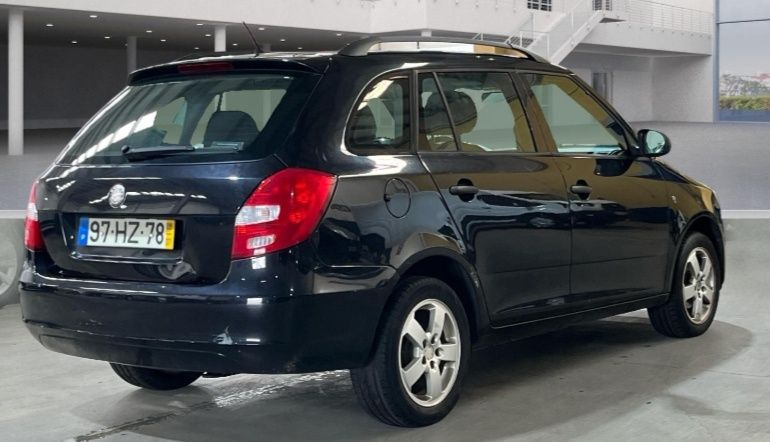 Skoda Fabia Break 1.2 Comfort ano 2009 apenas 160 mil kms