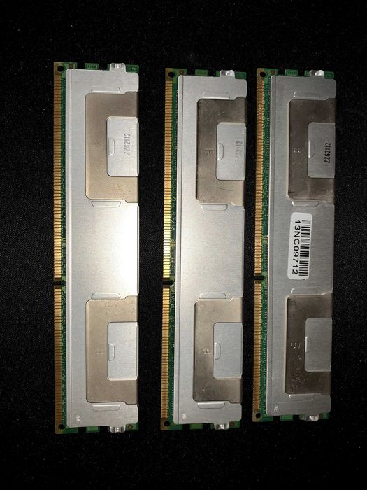 Серверная оперативная память Samsung DDR3 4GB 1600 МГц