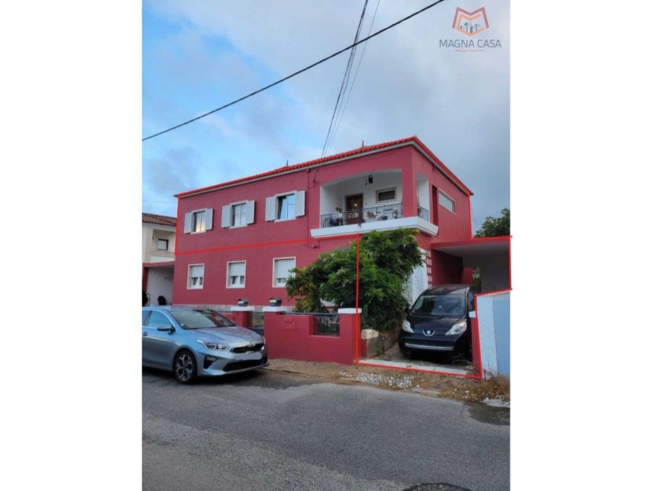 Moradia, Pinheiro Loures, Loures