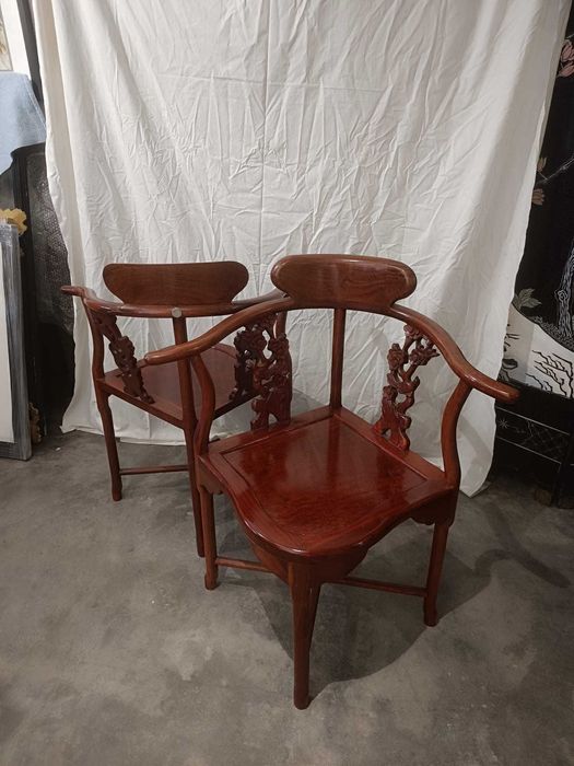 Par de cadeiras de canto chinesas, madeira exotica oriental