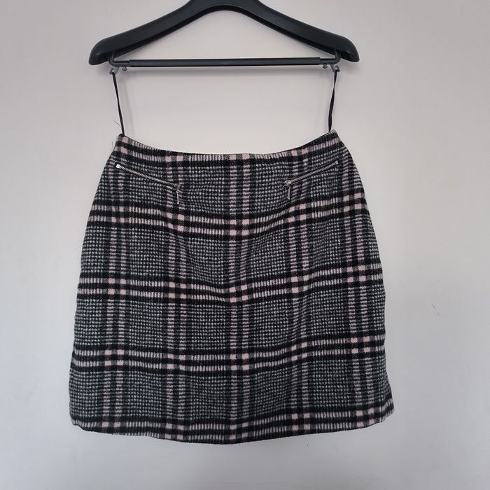 Spódnica mini Peacocs 42