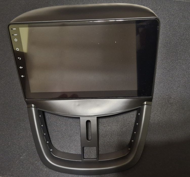 Магнітола pegeot 207