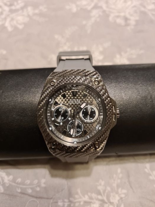 Zegarek Guess Legacy W1048G1