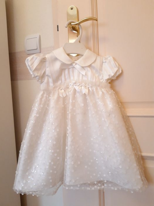 Dois Vestidos novos, 1 de seda para vários tipos de cerimónia