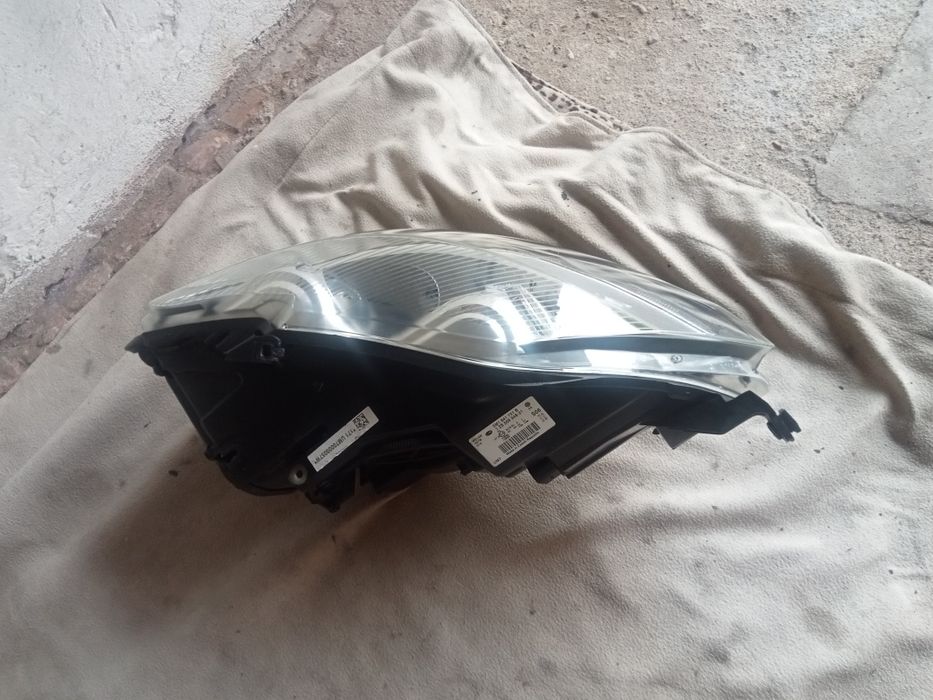 Lampa lewa  golf VI plus bixenon