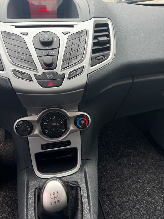 Ford fiesta 1,3MPI  benzyna sprowadzony