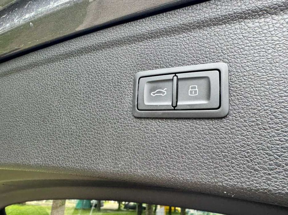 Продаю Audi Q5 2021 року