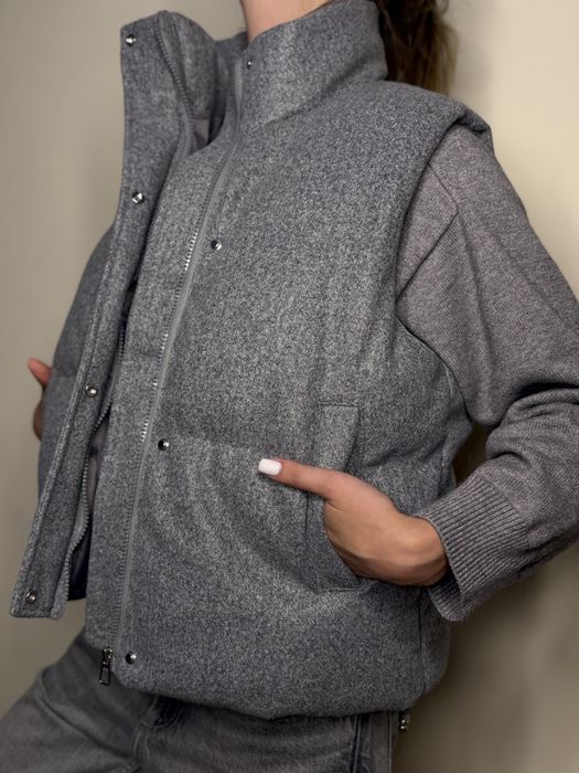 Жилетка безрукавка твідовий жилет кашеміровий мʼяка жилетка