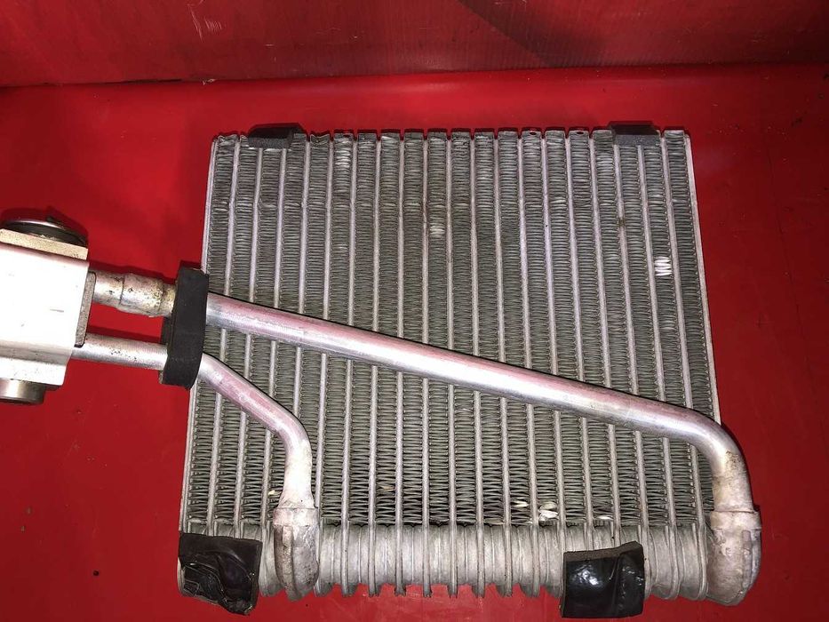 Випарник кондиціонера VW Volkswagen T5 52431278 Испаритель Випарювач