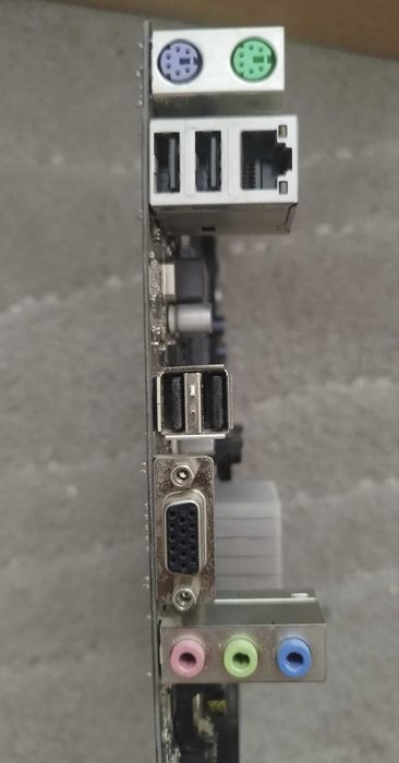 материнська плата ashrock 960GM-VGS3 FX .AM3+ DDR3