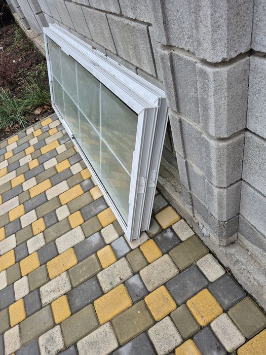 Вiкно пластикове/Miroplast /205×76 /теплиця