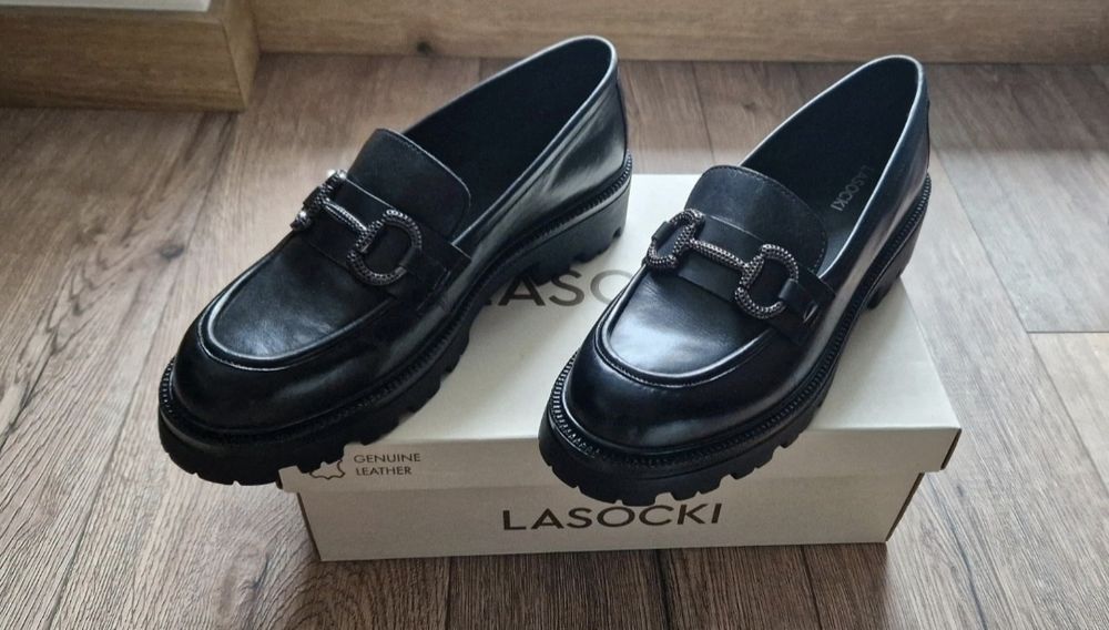 Loafersy/mokasyny skórzane LASOCKI