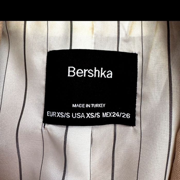 Піджак жіночий Bershka