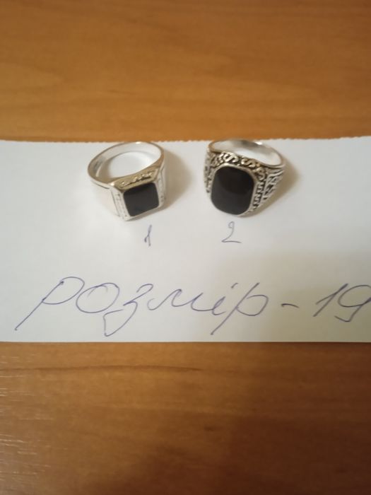 Мужские печатки,перстни