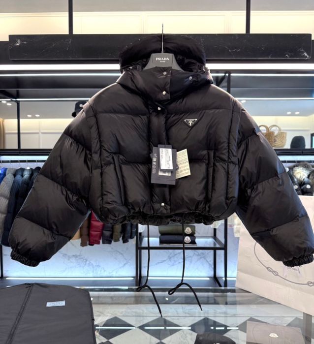 Kurtka nowa logowana prada s/m Nowa