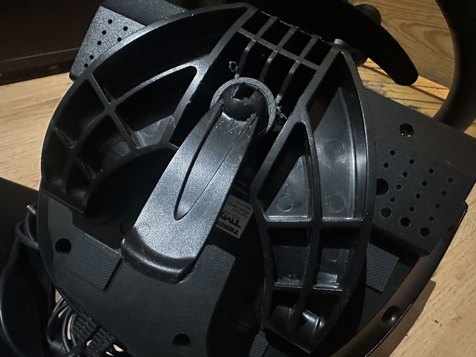 Kierownica Thrustmaster TMX PRO