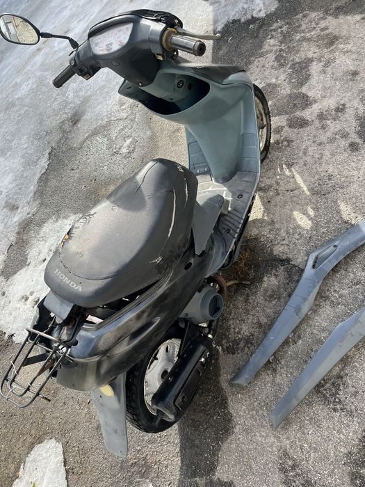 Мопед Honda dio 27
