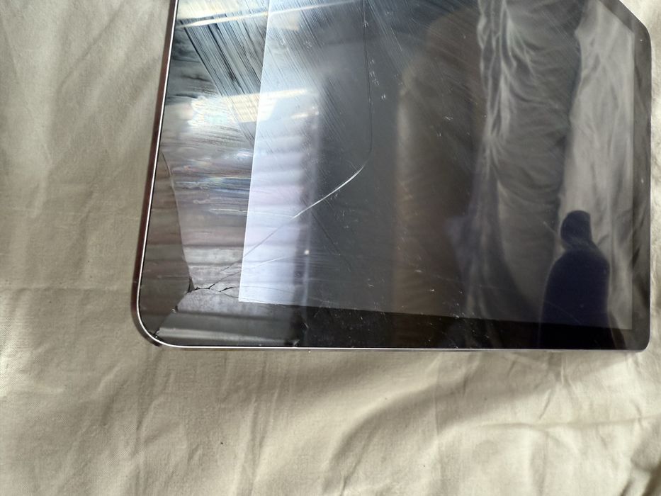 Apple iPad моделі A1475 планшет