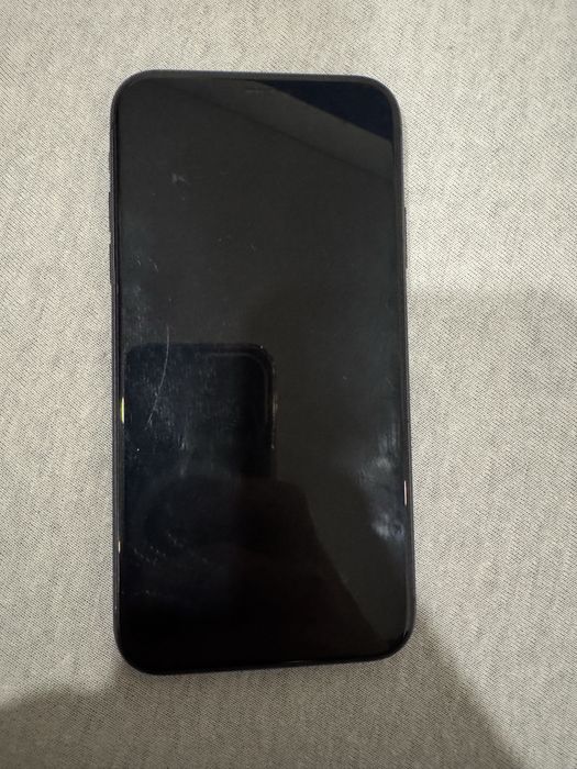 iPhone 11 64GB  73%