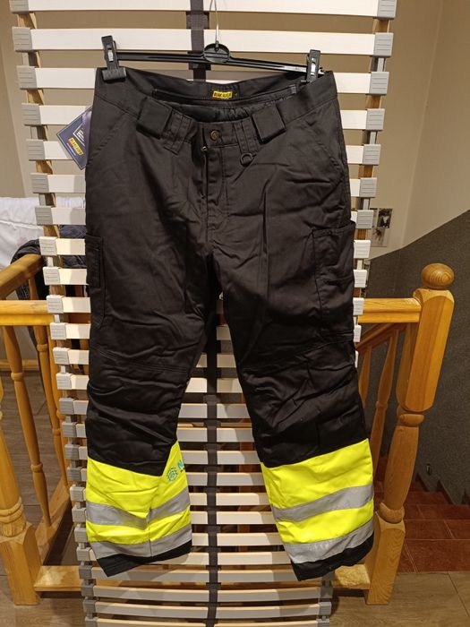 Nowe spodnie robocze ocieplane