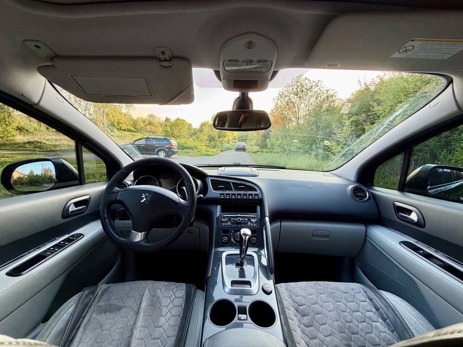 Peugeot3008  1,6 диз 2009 рік автомат