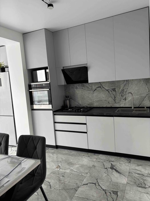 ЖК Італійський 2-кімнатна новобудова  з ремонтом Власник