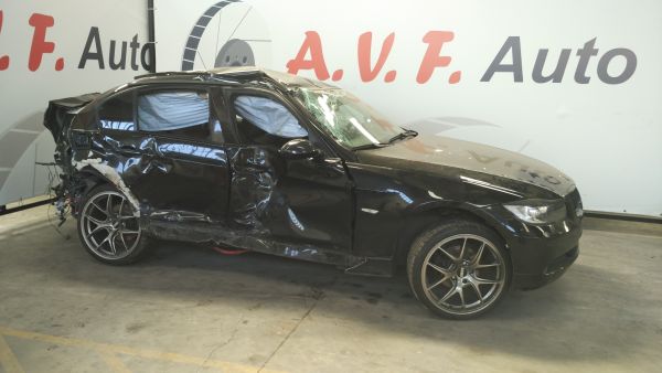 Para peças BMW 3 (E90)