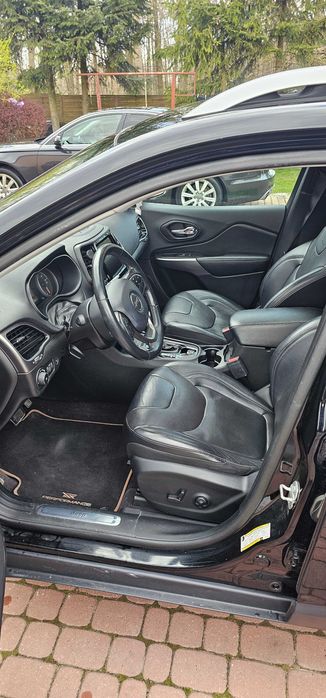 Jeep Cherokee 3.2 4x4
