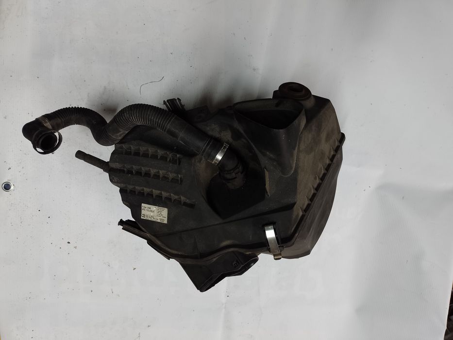 Audi A6 C6 2.0 tdi 2.7 3.0 2.4 bdw 3.2 fsi obudowa filtra powietrza