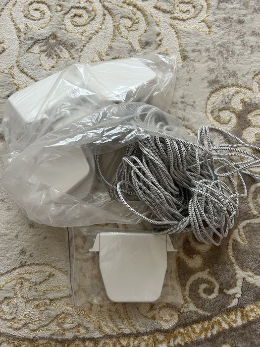 Продаю жалюзі на вікна 6 штук б/у в хорошому стані