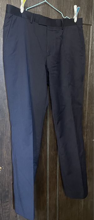 Костюмні штани Hugo Boss. Оригинал. Натуральна вововна. Розмір 52