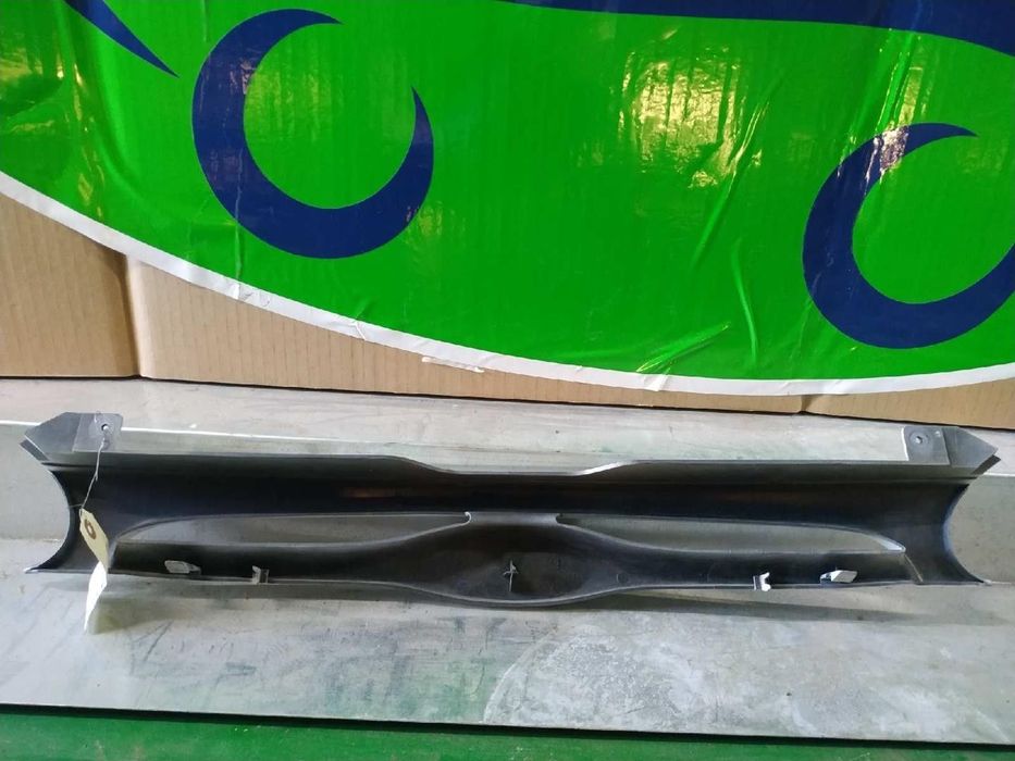 GRELHA FRONTAL FORD MONDEO I 1994 -
