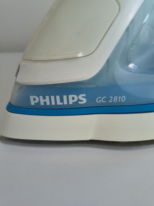 Праска Philips  GC2810