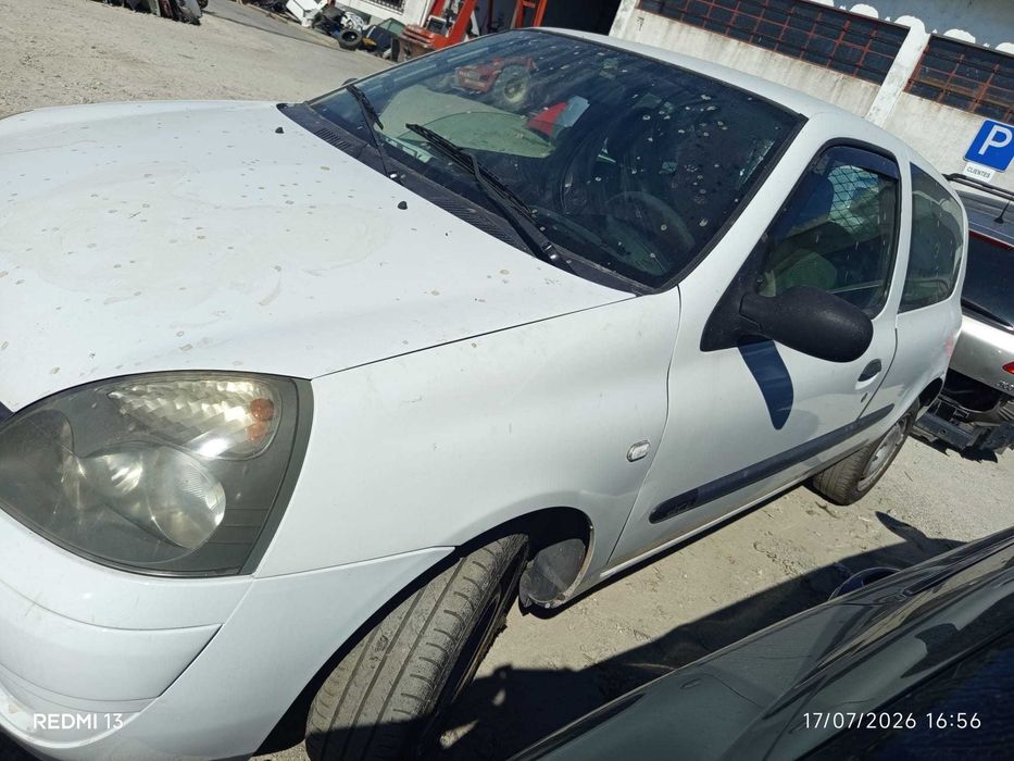 Para peças Renault Clio 1.5 DCI ano 2006