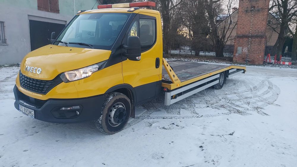 Iveco Daily 72c18  Iveco eukran autolaweta holownik pomoc drogowa