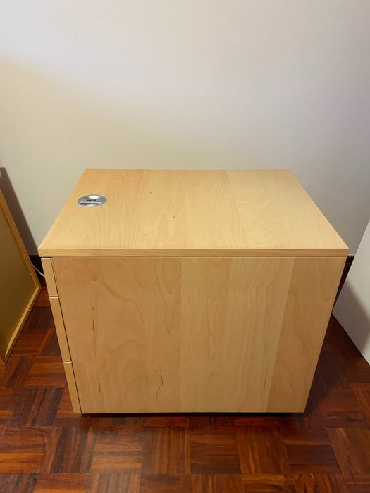 Bloco de gavetas Galant IKEA