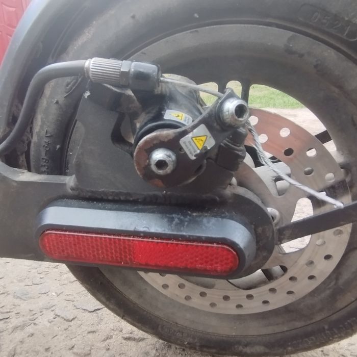 Продаю електро самокат ксяомі