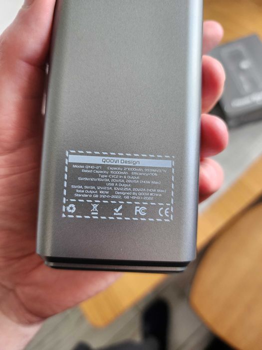 повербанк QOOVI 27000mAh 99Wh Power Bank PD 140W NEON